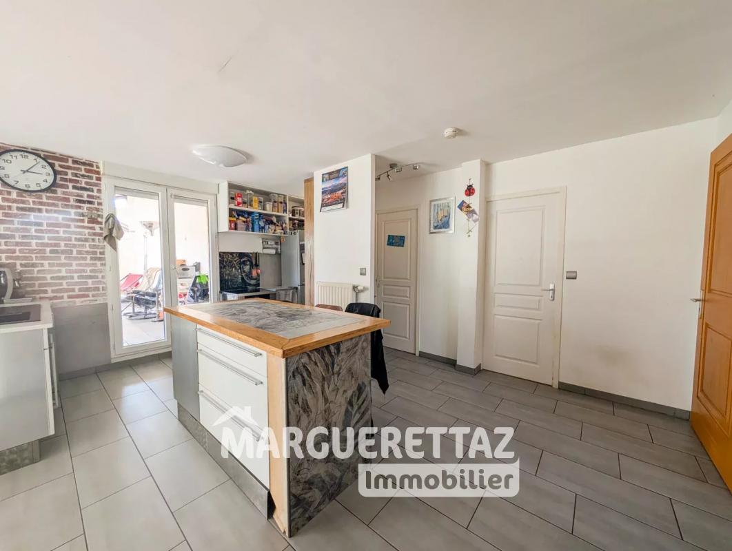 Maison T4 de 74m² MARIGNIER - Photo 4