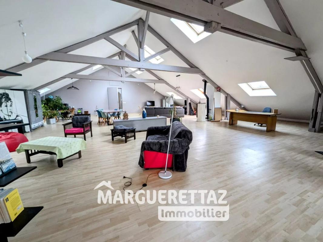 Maison à vendre, 7 pièces, 422 m², Viuz En Sallaz