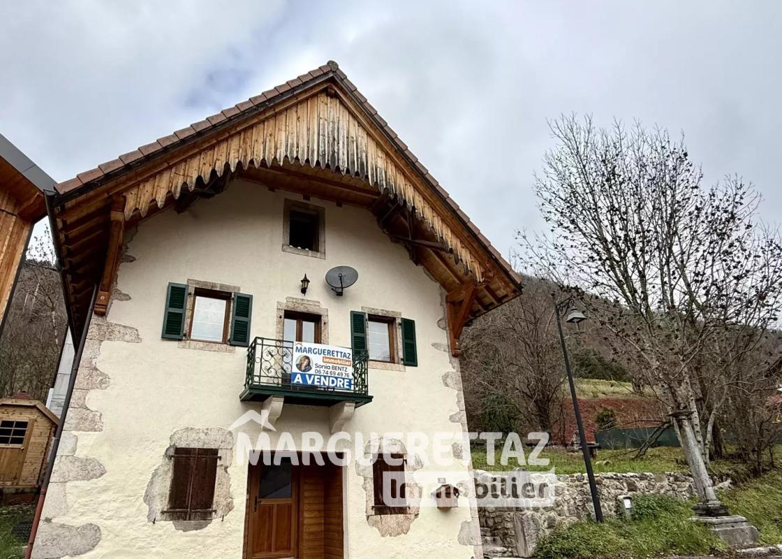 MAISON DE VILLAGE de 150 m² A BELLEVAUX - Photo 3