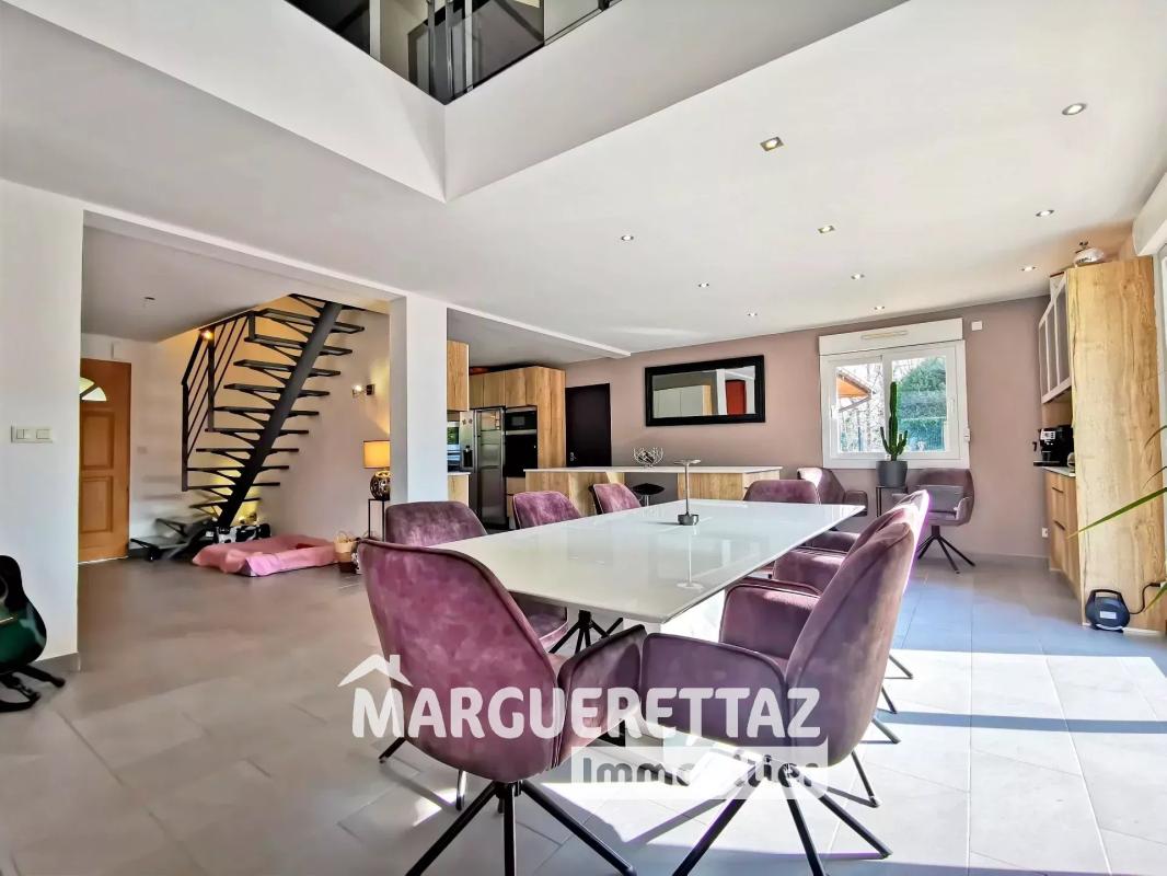 Propriété 10 pièces - 352,81 m² habitables - avec piscine et jacuzzi - Photo 2
