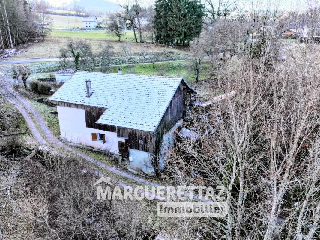 Ancienne bâtisse à rénover sur 4884m² de terrain (Zone N) - Photo 5