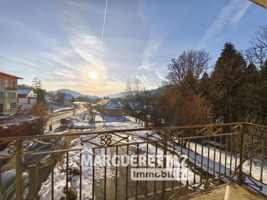 Grand T4 de 120 m² avec vue sur la vallée - Photo 4