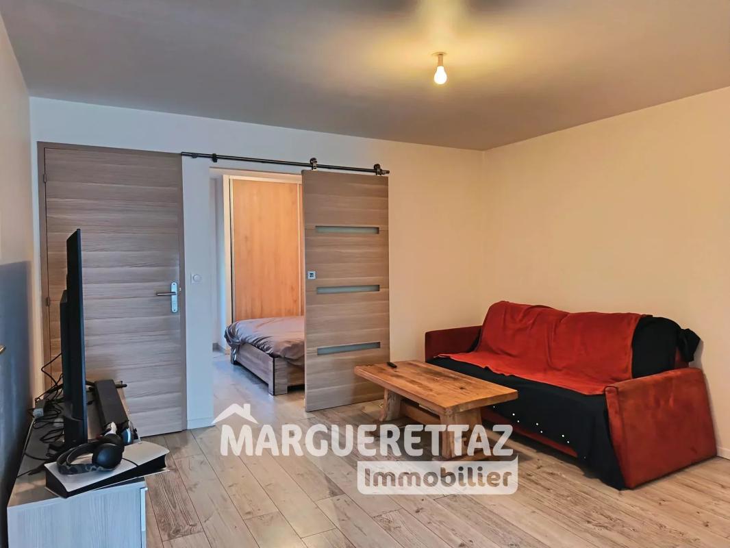 Appartement T2 rénové avec parking et cave - Photo 5