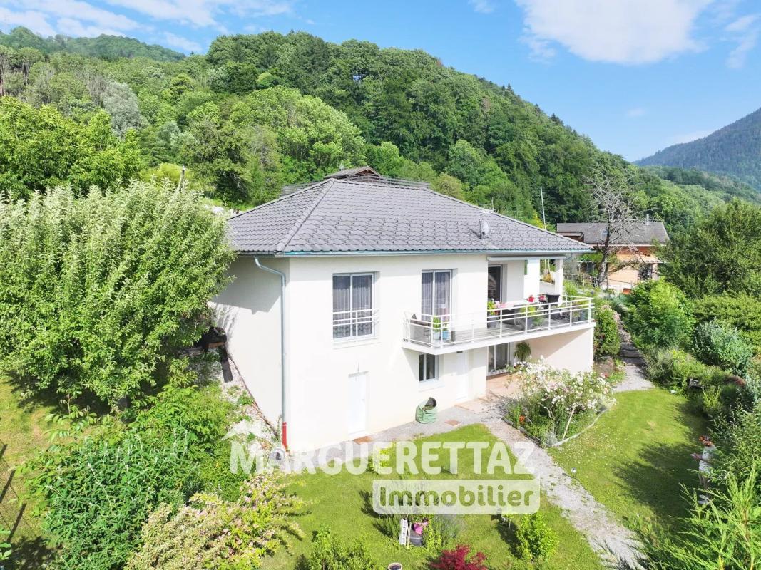 Maison à vendre, 4 pièces, 131 m², Chatillon Sur Cluses