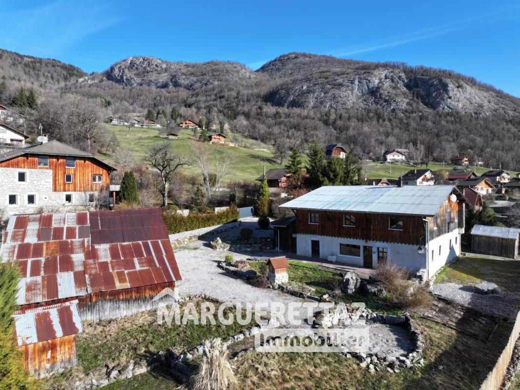 Maison à vendre, 11 pièces, 300 m², Onnion