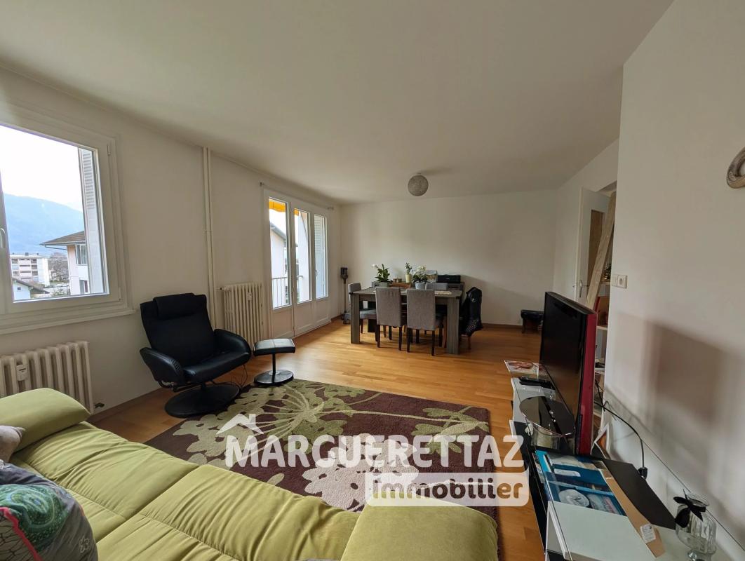 T3 de 67m² avec cave - Bonneville - Photo 2