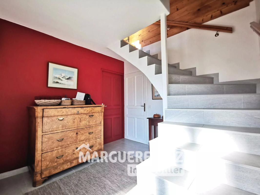 Chalet - vue dégagée - calme - 164 m² habitables - 2705 m² de terrain clôturé - Cœur de Boëge ! - Photo 5