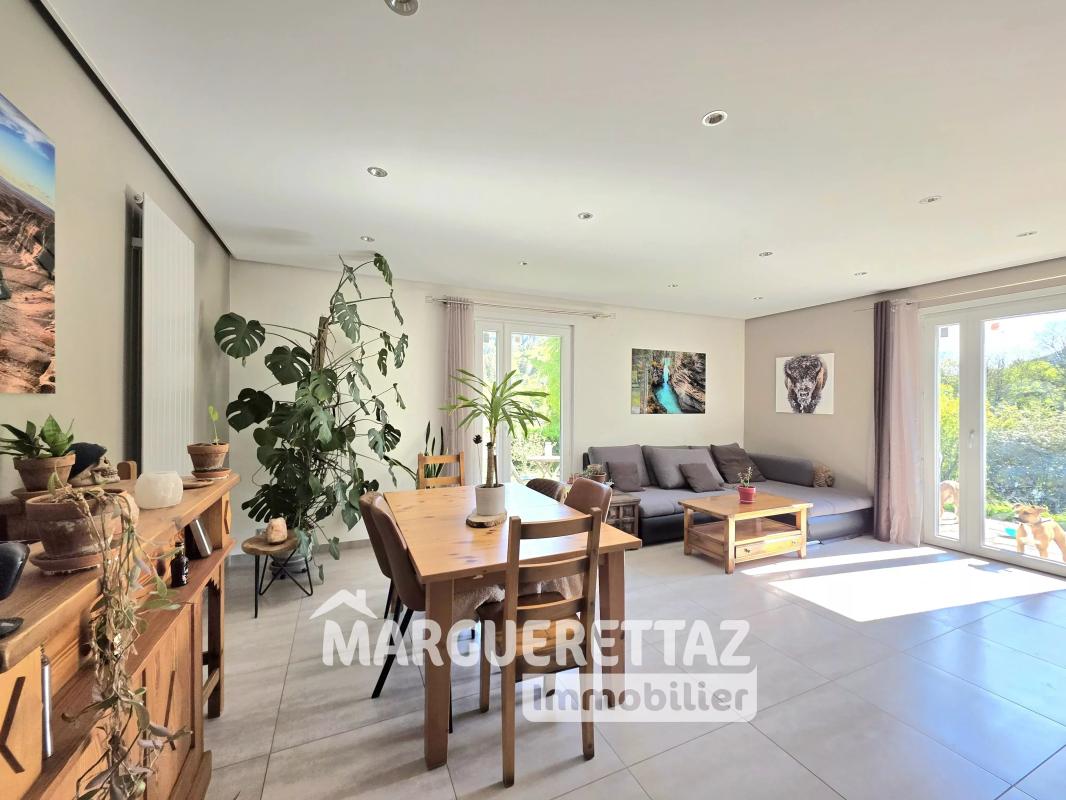 MAISON PLAIN PIED 5 PIECES 106 M² - TERRAIN CONSTRUCTIBLE 1613 M² - Photo 4
