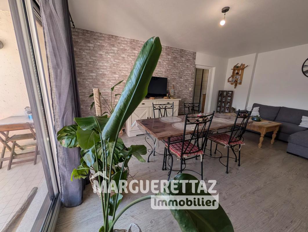T3 DE 75 M² A CLUSES - Photo 5