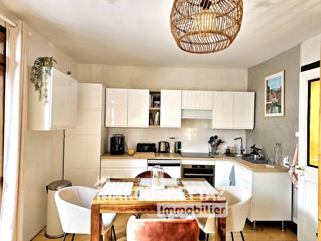 Appartement à vendre, 5 pièces, 101 m², Bonne