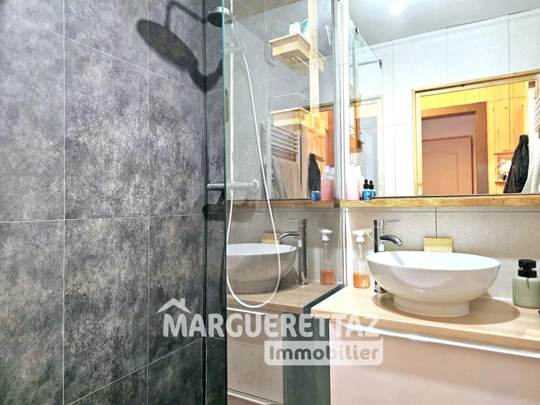 APPARTEMENT T3 AVEC CAVE ET GRANDE TERRASSE - Photo 5