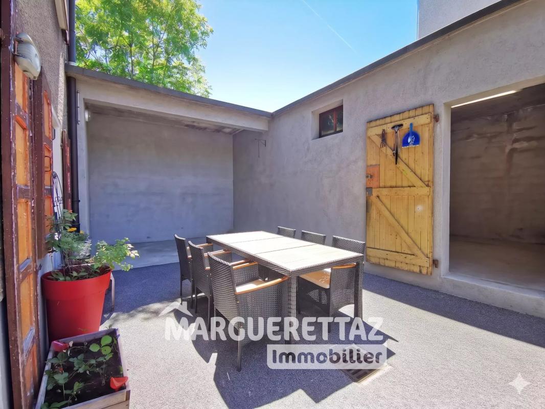 T4 « Esprit Maison » de 74 m² avec grande cour privative fermée et grand garage - Photo 5