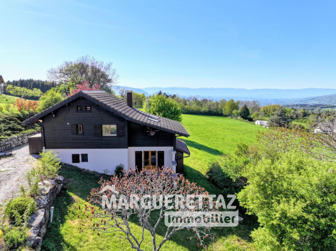 Chalet au calme sur 4400 m² de terrain - Photo 3