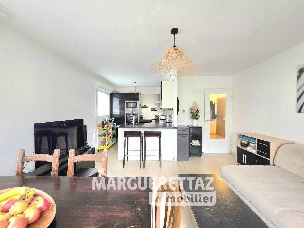 APPARTEMENT T3 AVEC GARAGE CAVE ET TERRASSE - Photo 2