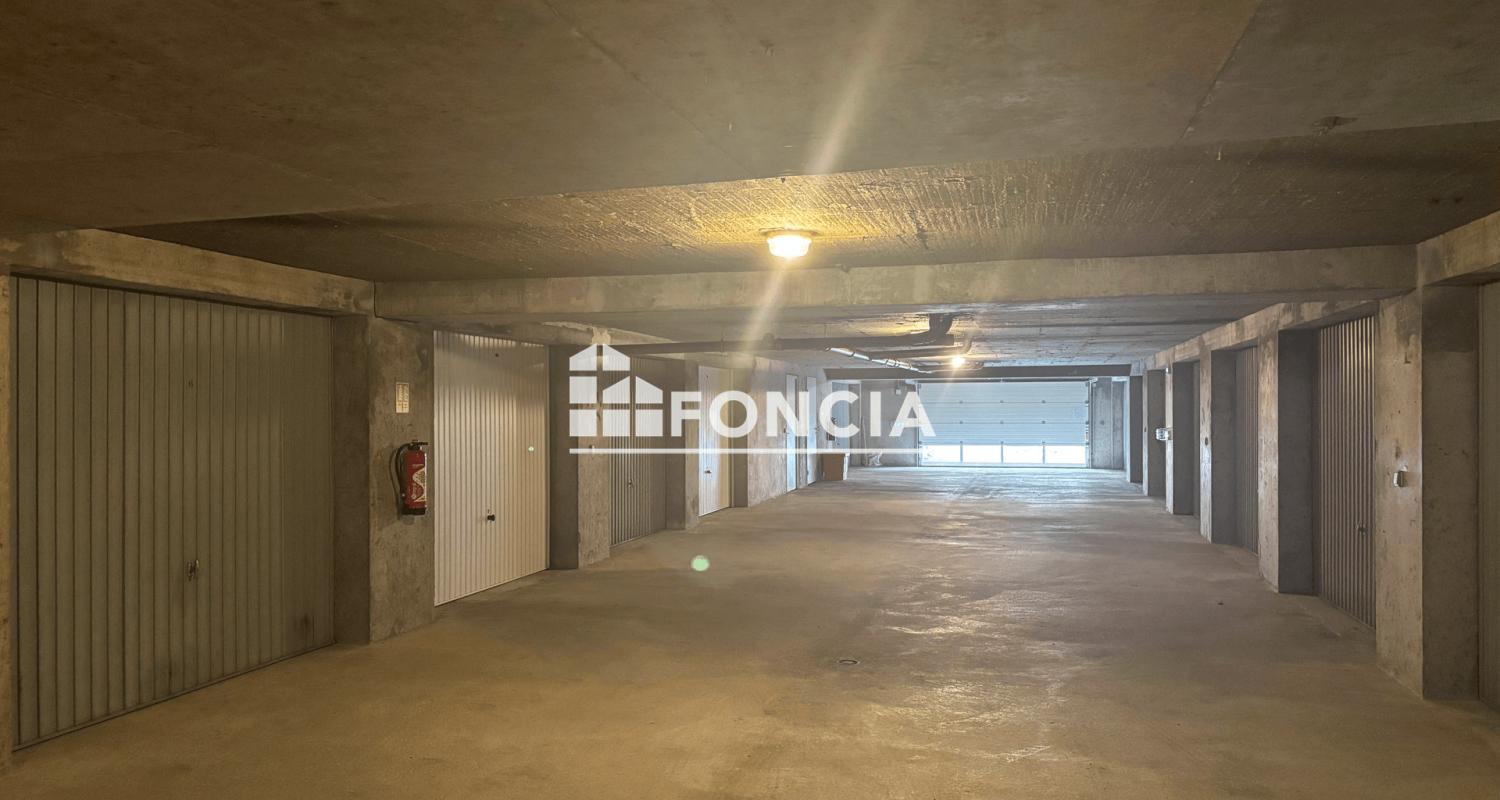 Garage individuel fermé