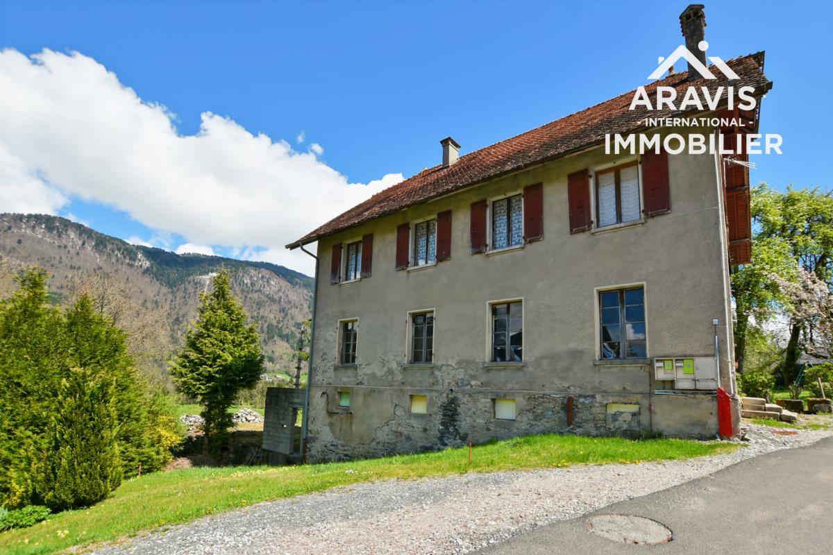 Maison de caractère 12 pièces   Fort potentiel ! - Photo 3