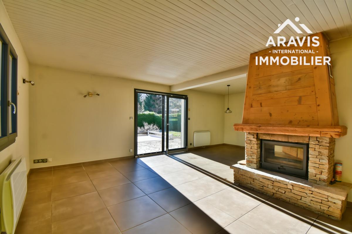 Maison avec piscine et vue splendide - Photo 4