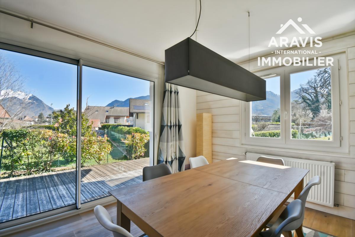 Grande maison familiale avec vue imprenable sur le Mont-Blan - Photo 3