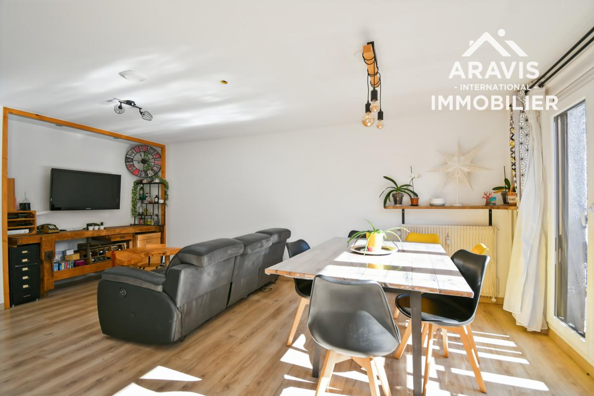 Grand appartement traversant en plein centre - Photo 2