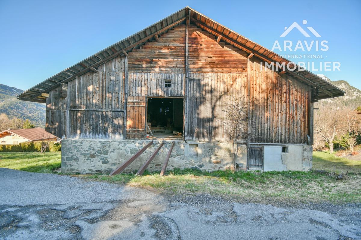 Ferme authentique avec potentiel d'exception sur terrain con - Photo 4
