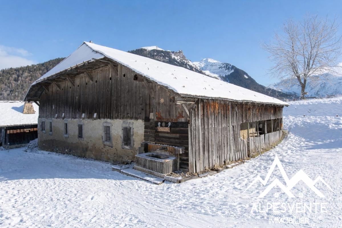 Grange - Le Rocher - Photo 2