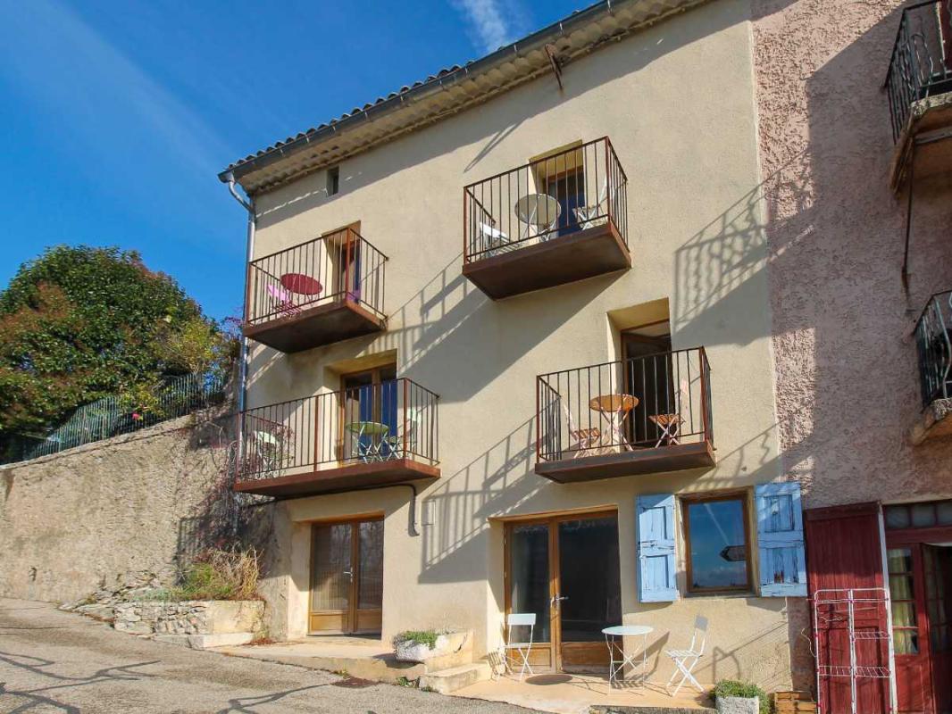 Maison de village 8 pièces