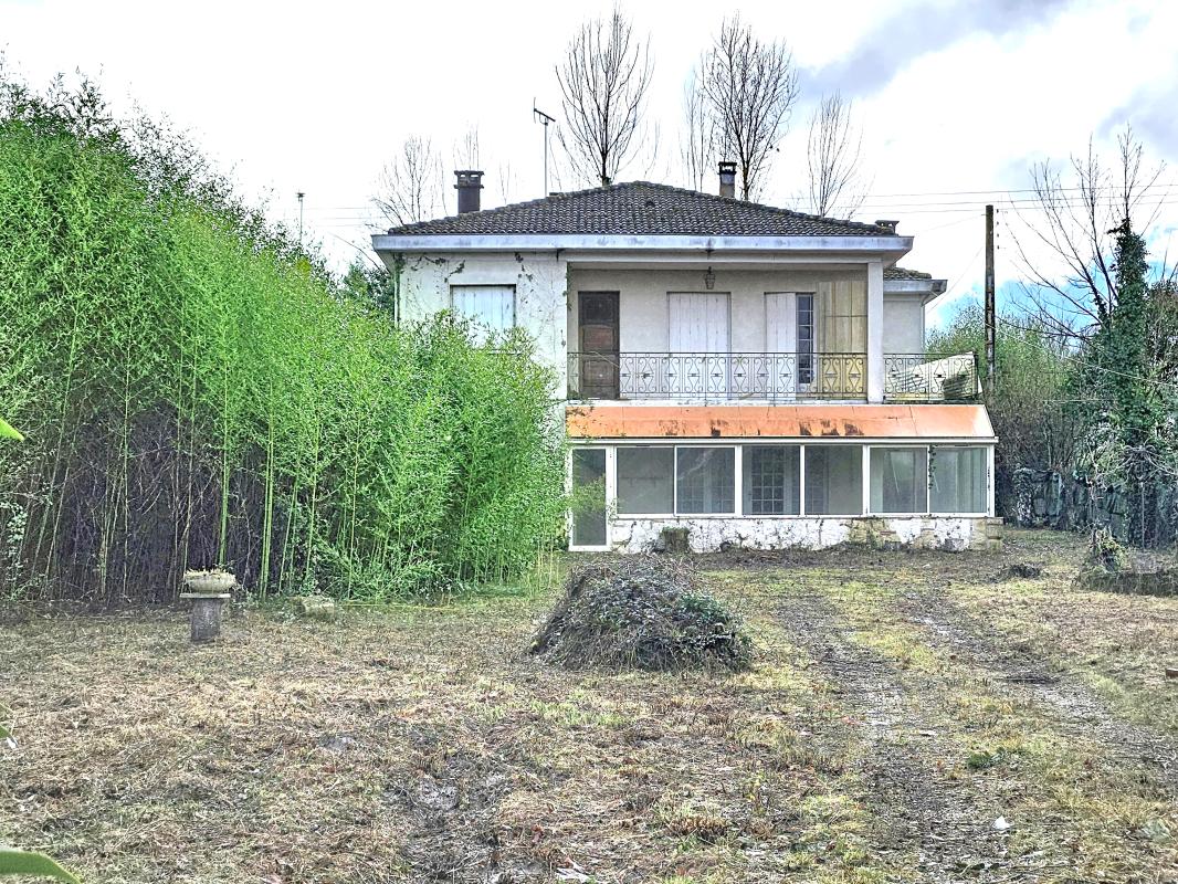Maison et grand terrain 5 pièces