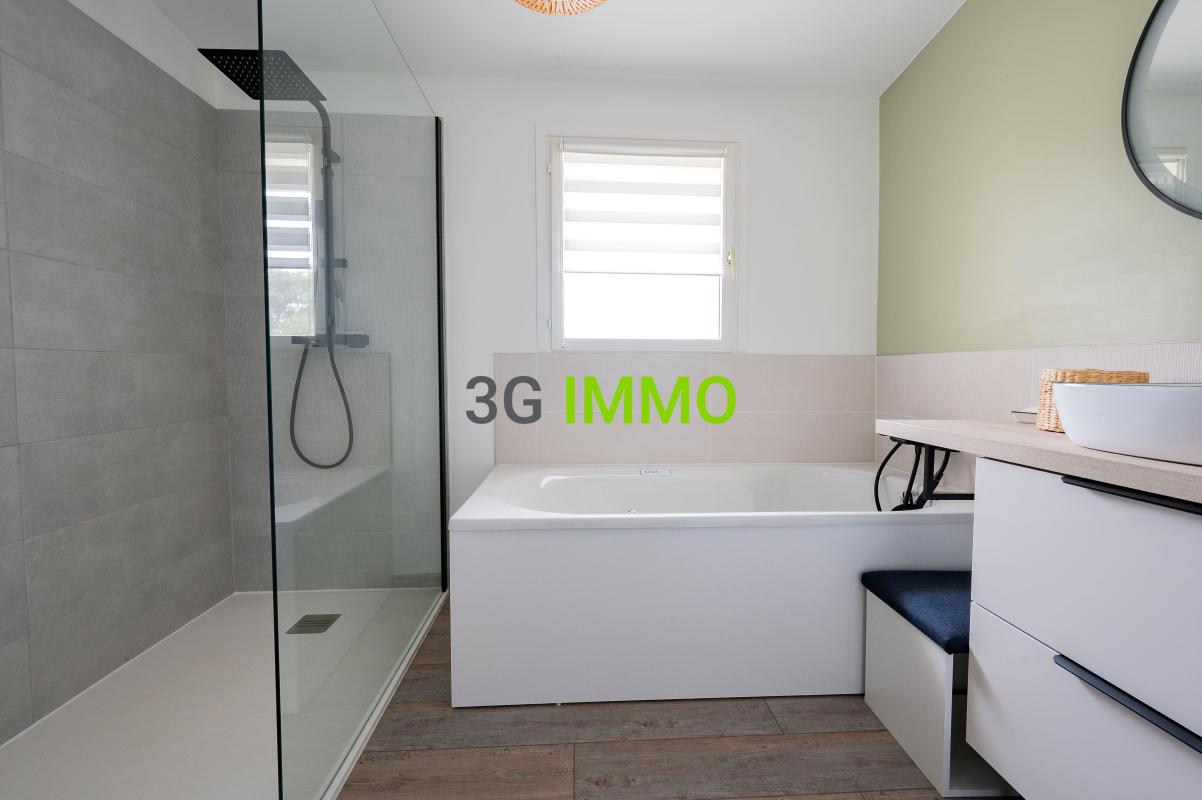 Propriété 8 pièces