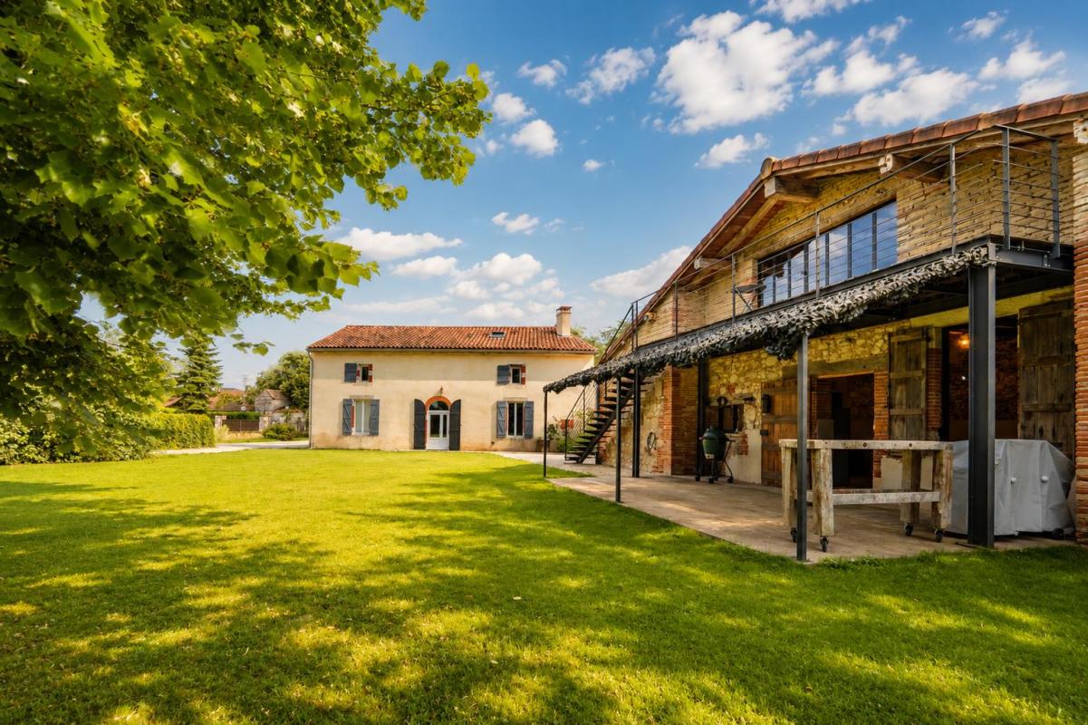 Maison 184m² — Pommevic