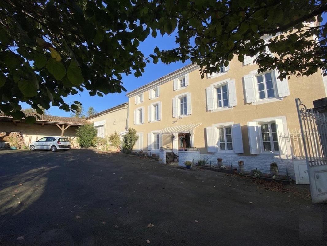 Maison avec dépendance 6 pièces