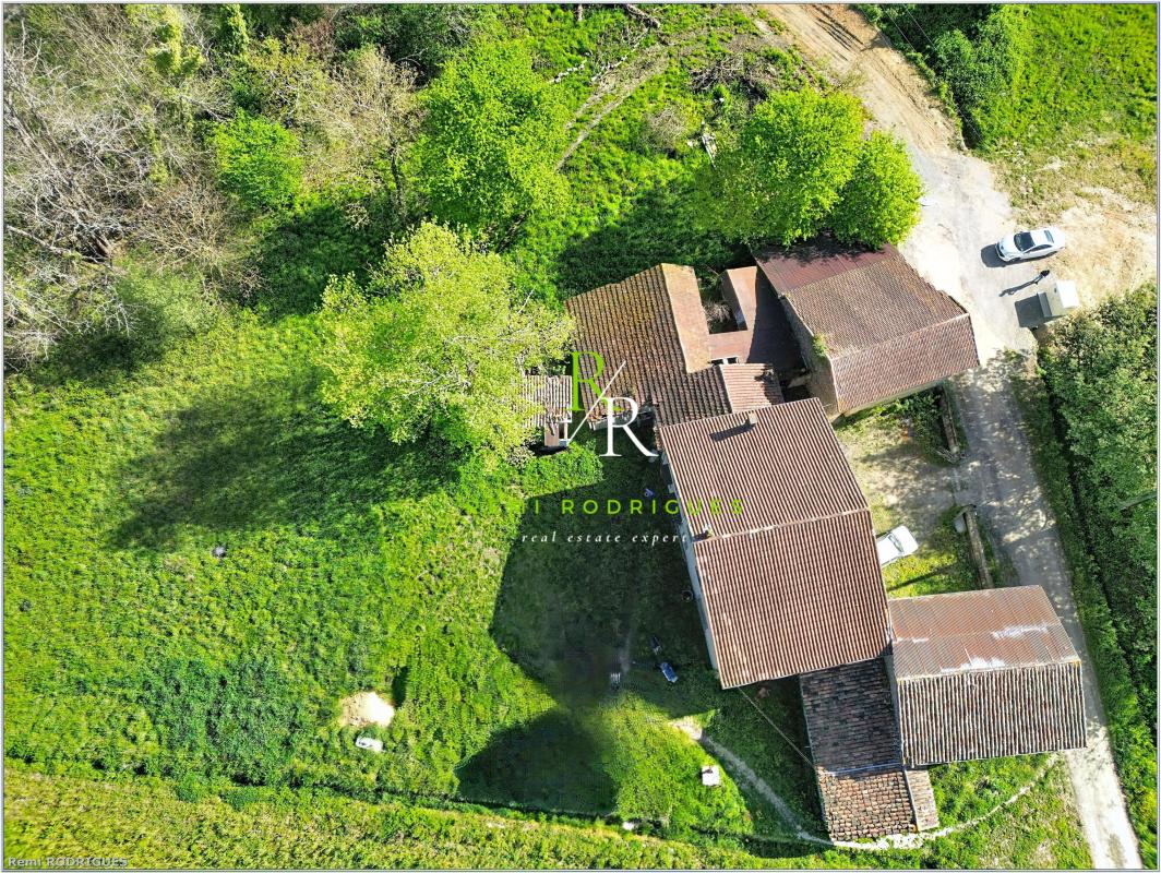 Corps de ferme 11 pièces