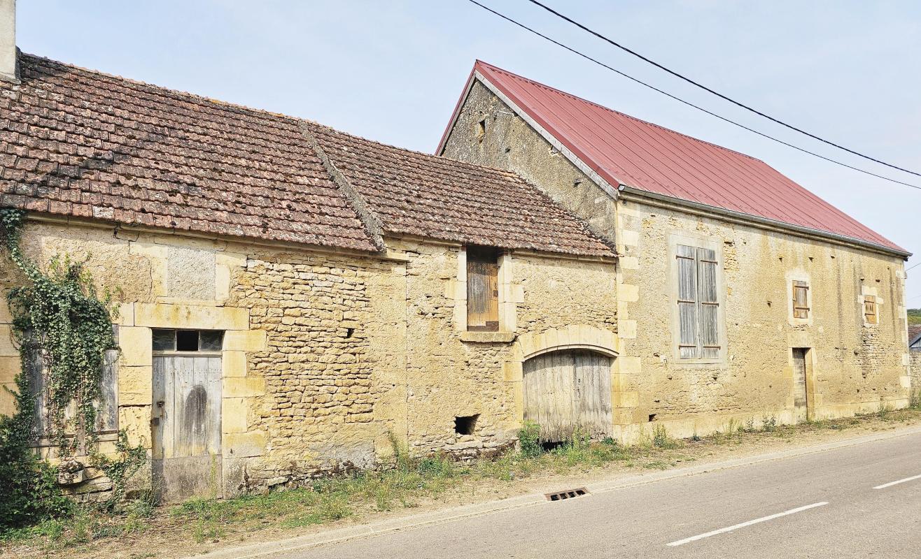 Grange 6 pièces