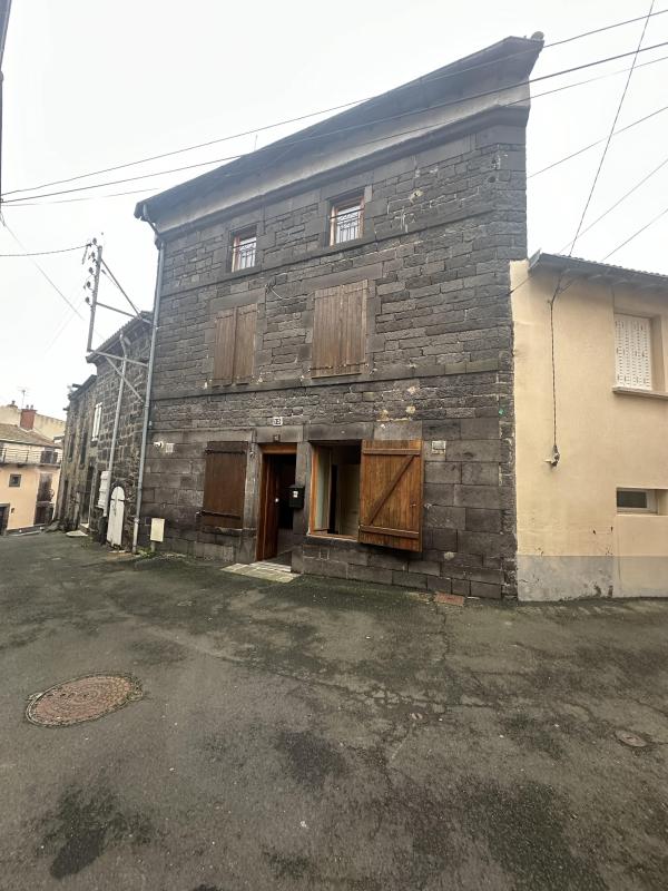 Maison en pierre 5 pièces