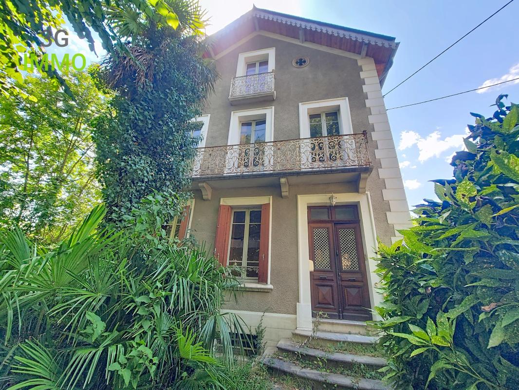 Villa 8 pièces