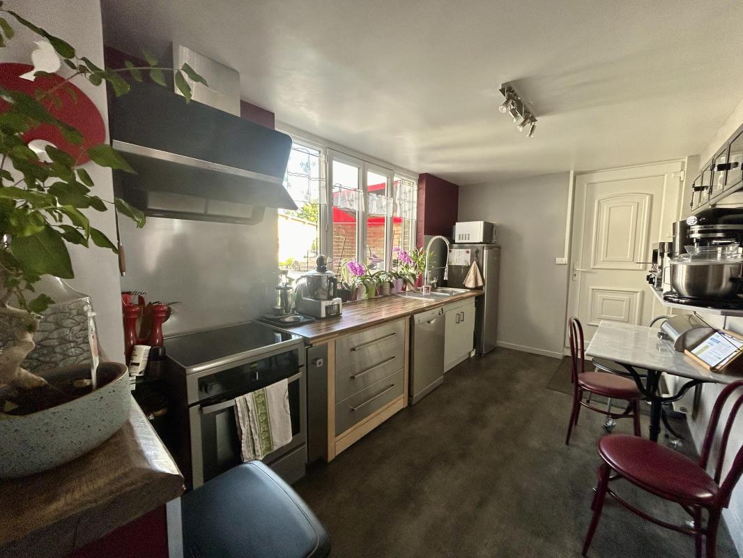Maison avec dépendance 8 pièces