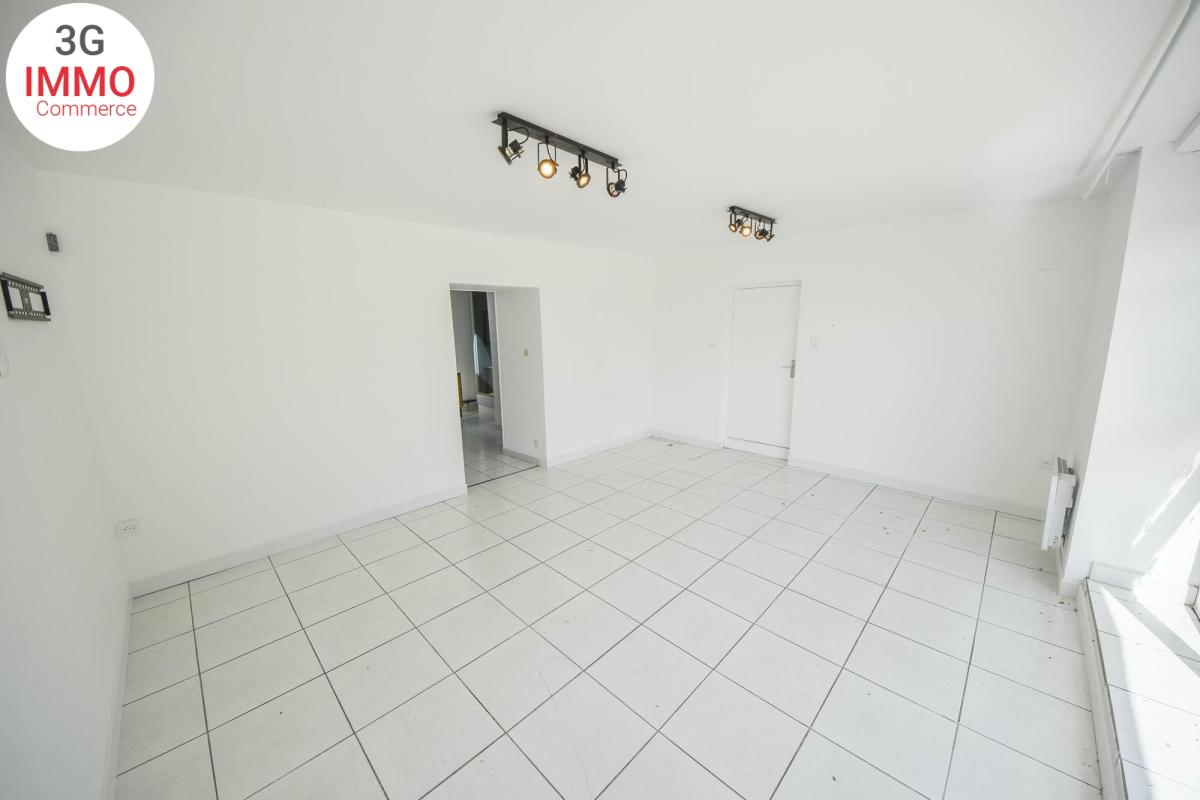 Vente murs pro à Saint-divy