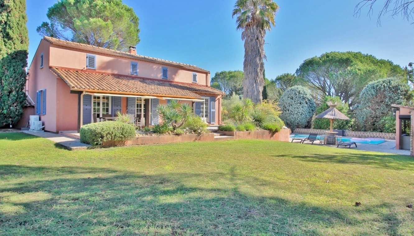 Villa 7 Pièce(s) Générac
