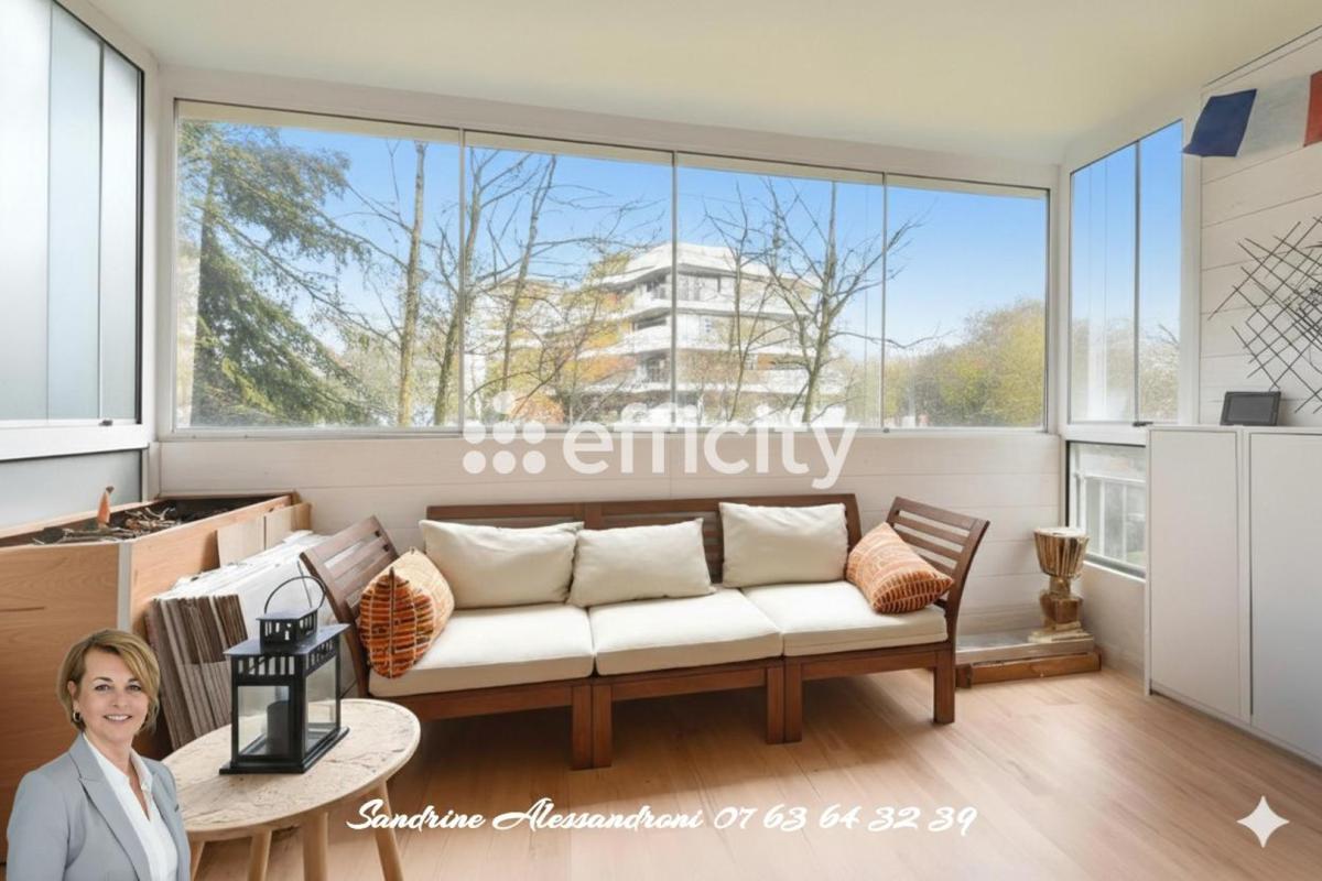 Appartement 2 Pièce(s) Vélizy-Villacoublay