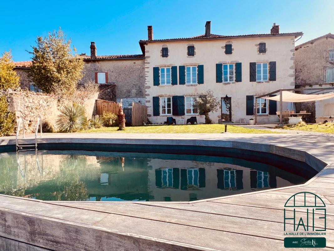Maison 311m² — Confolens