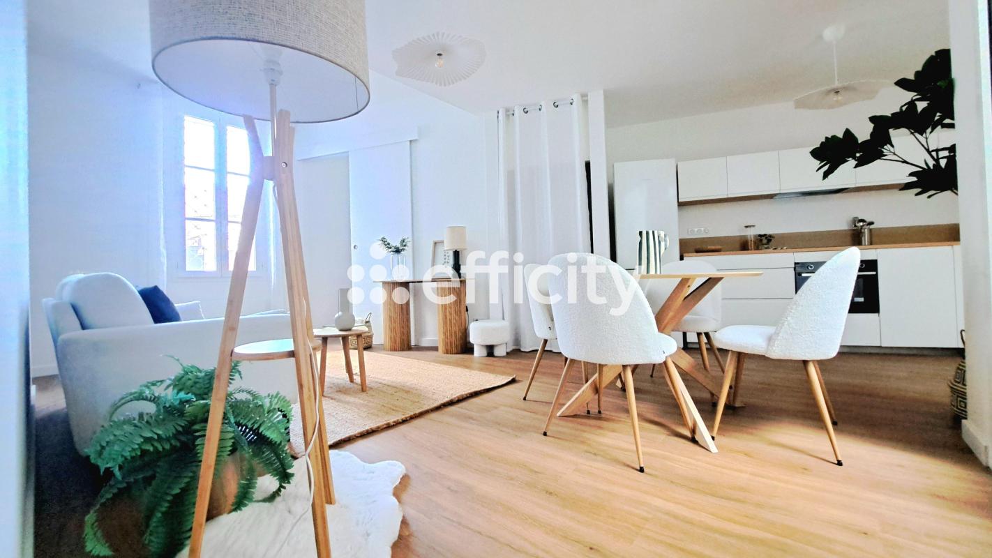 échoppe 3 Pièce(s) Bordeaux