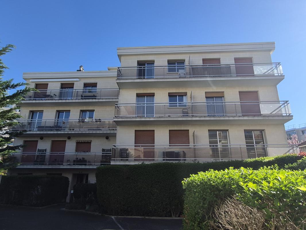 Appartement 3 Pièce(s) Villemomble