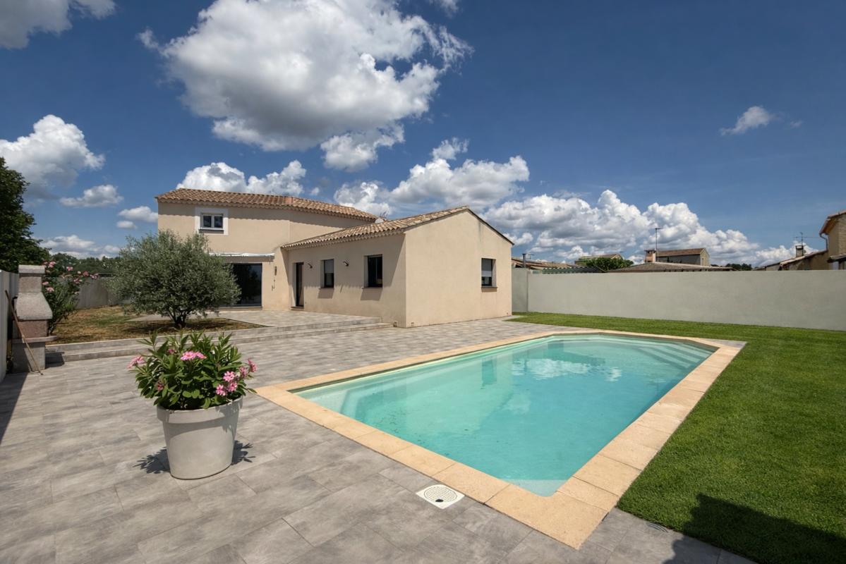 Villa 5 Pièce(s) Bernis