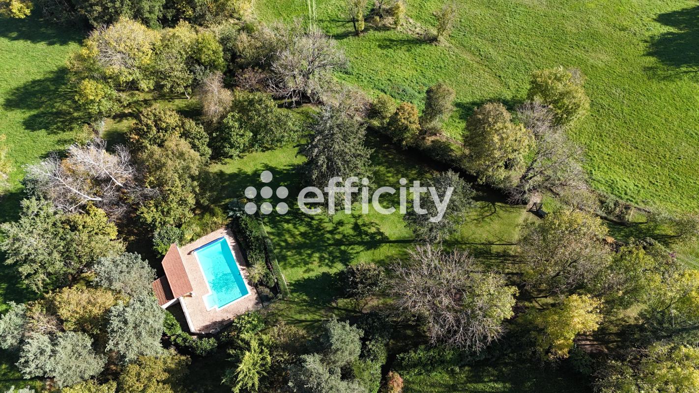 Maison 282m² — Estandeuil