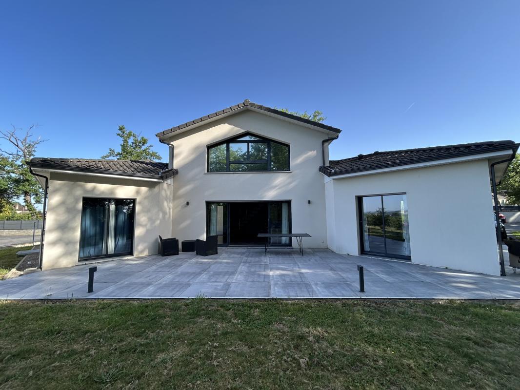 Maison 160m² — Isle