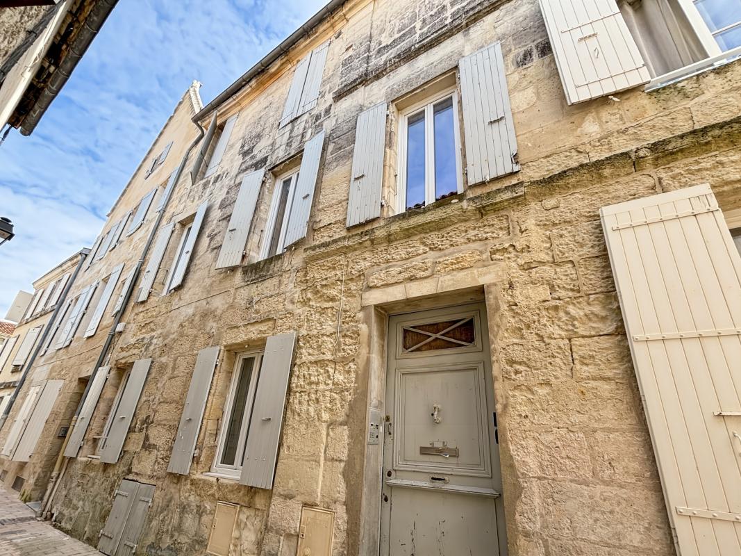 Immeuble 3 Pièce(s) Saintes