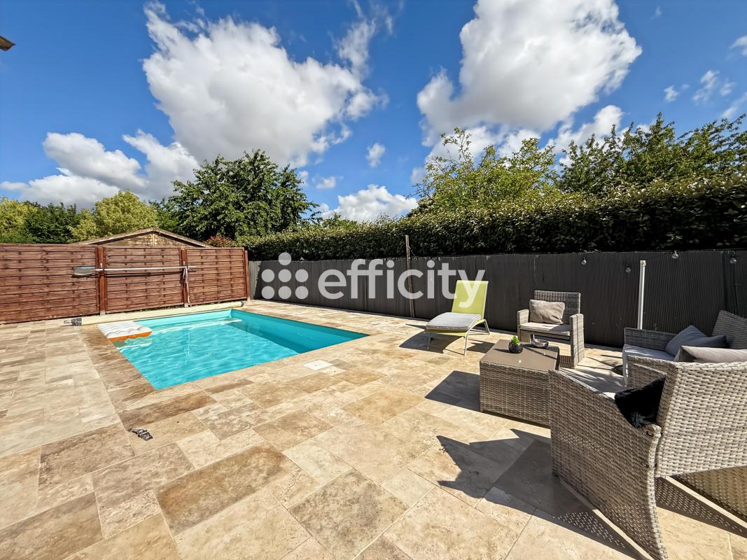 Maison 121m² — Azay-sur-Cher