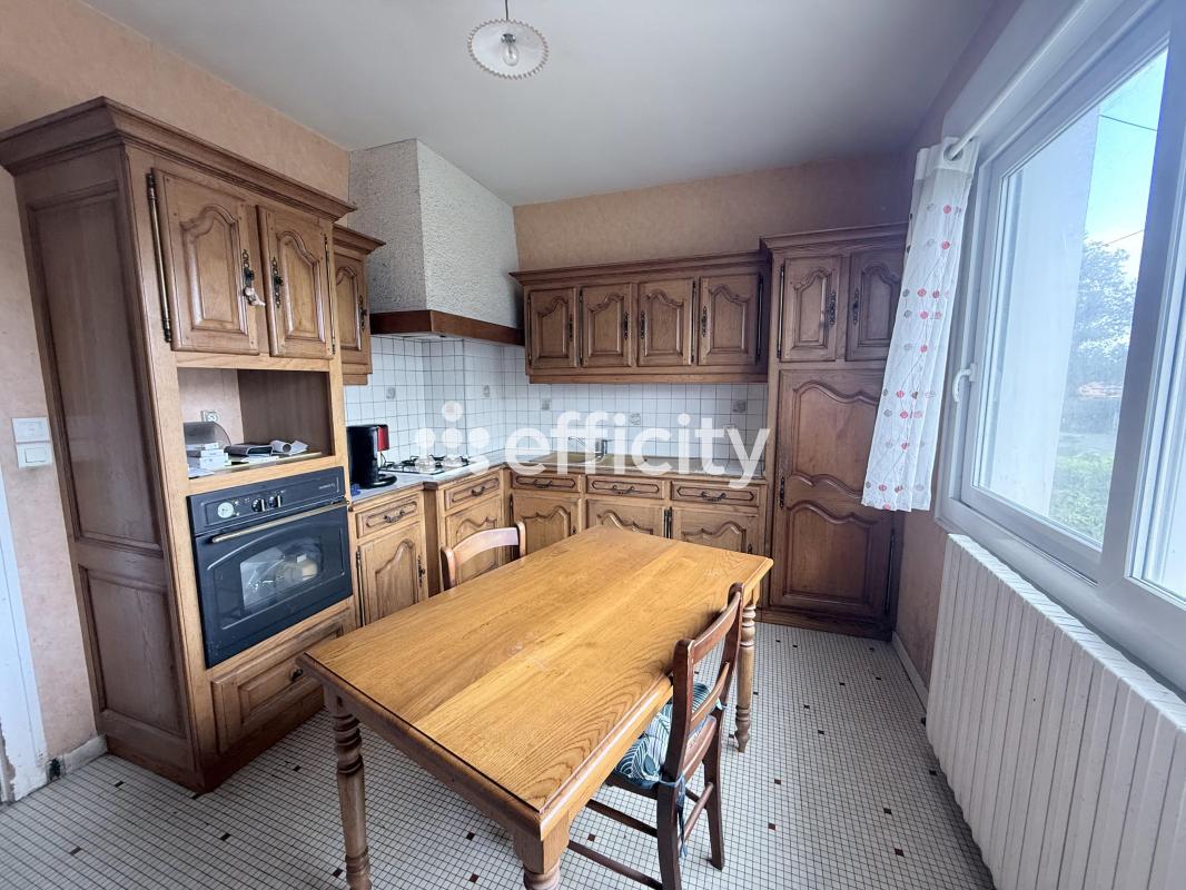 Maison 4 Pièce(s) Aigre - Photo 5