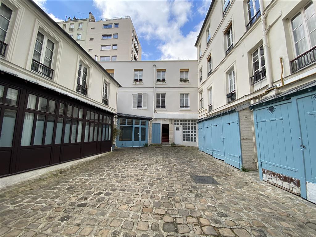 A vendre Bureaux 73 m² Paris 05