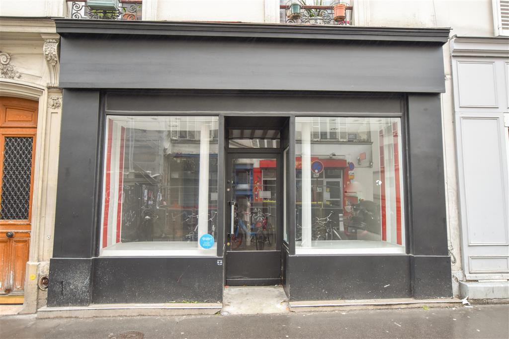 Quartier clignancourt, boutique de 62 m²