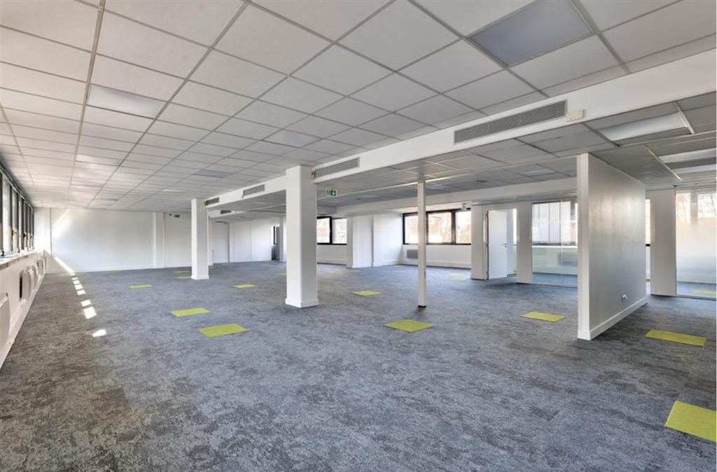 Bureaux 617 m² Paris 13